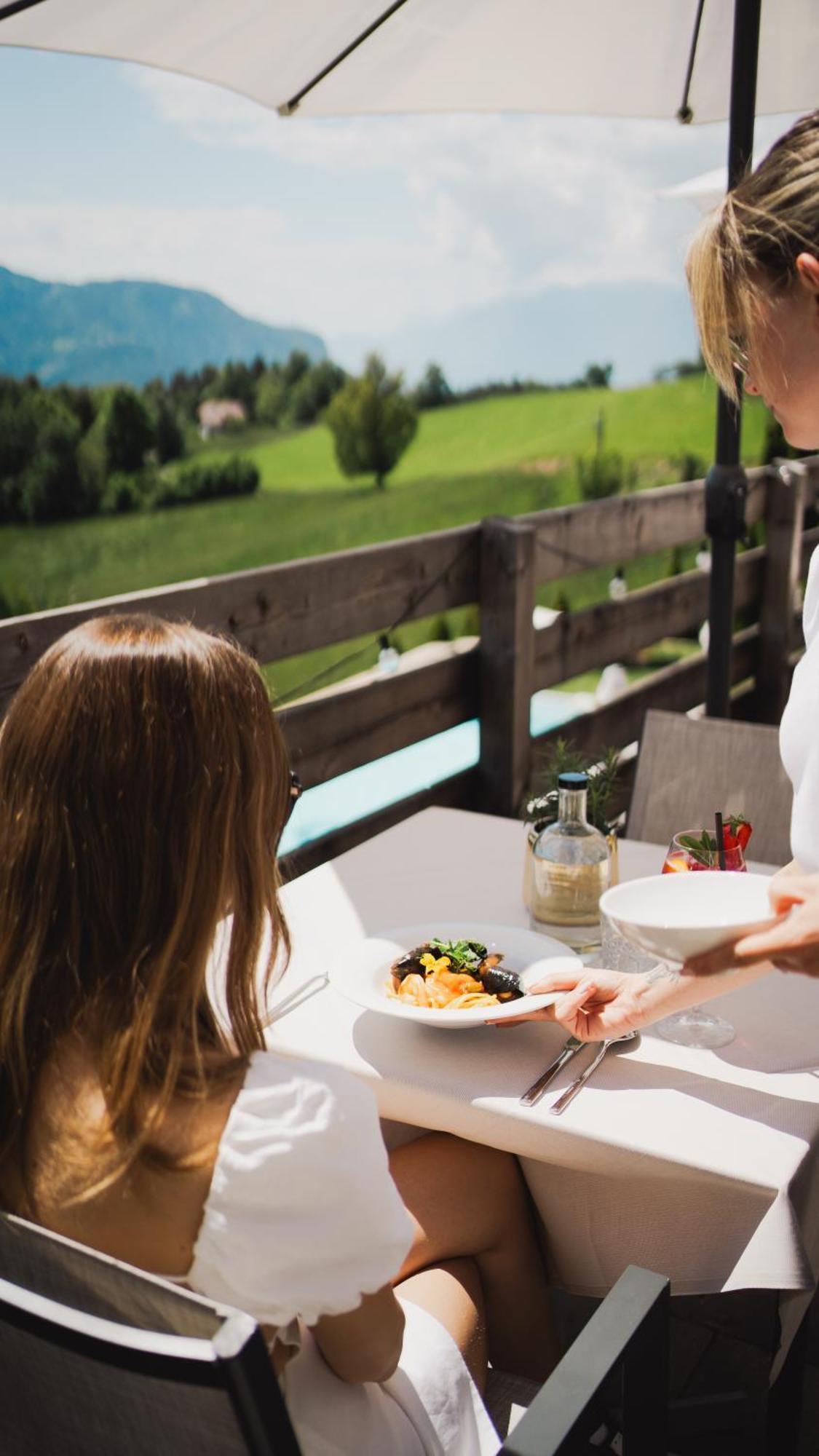 Pippos Mountain Lodge Oberbozen Buitenkant foto